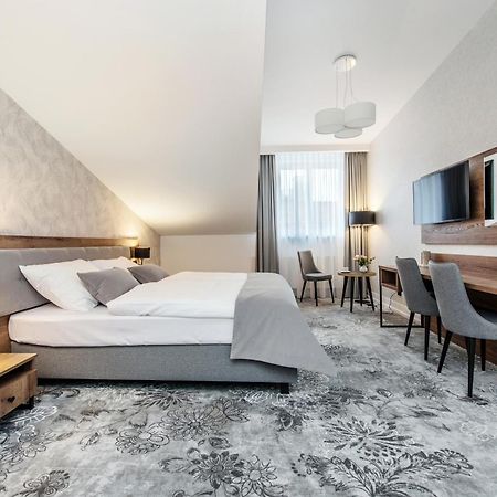 Vinfort Aparthotel Krakkó Kültér fotó