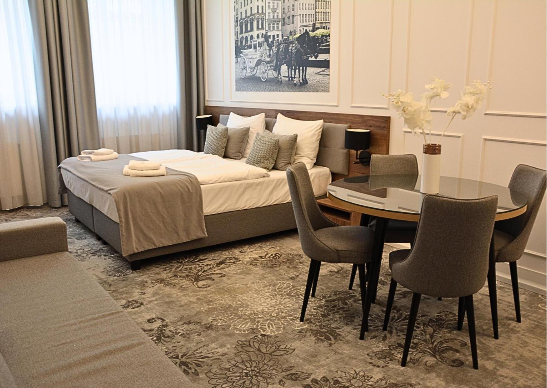 Vinfort Aparthotel Krakkó Kültér fotó