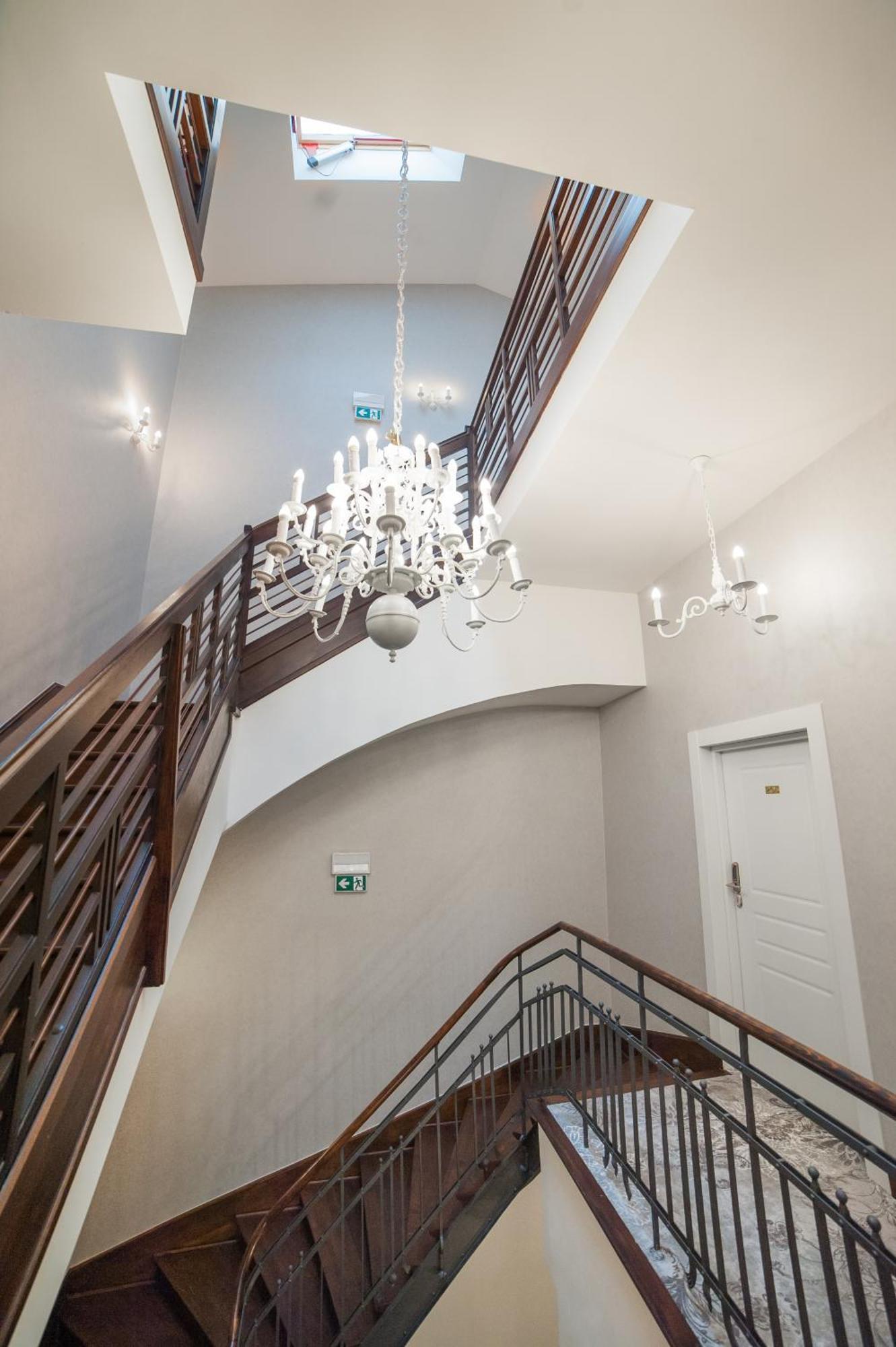 Vinfort Aparthotel Krakkó Kültér fotó